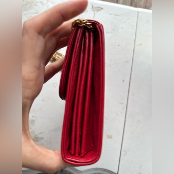 ✨Vintage Designer Oleg Cassini ✨ Vintage Red Soft Leather Clutch Crossbody Gold - Picture 4 of 16